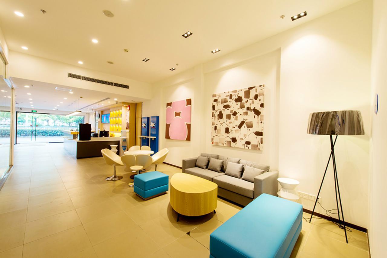 Hanting Hotel Nanjing Wutang Square Buitenkant foto