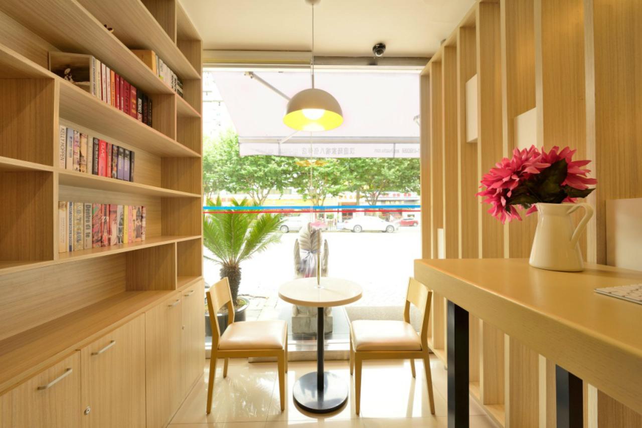 Hanting Hotel Nanjing Wutang Square Buitenkant foto