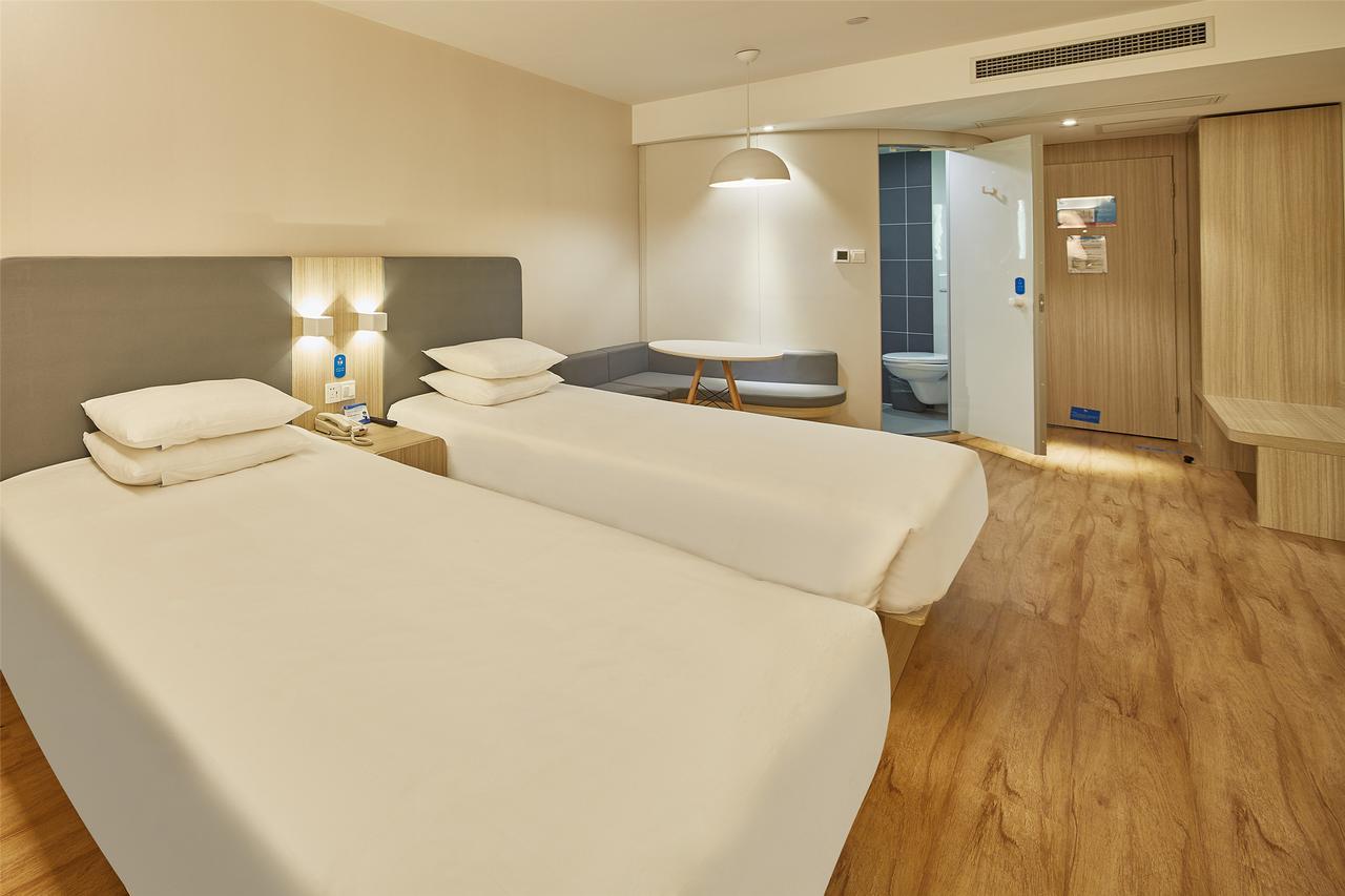Hanting Hotel Nanjing Wutang Square Buitenkant foto